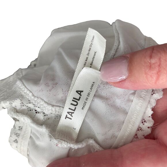 Talula Large Renfrew Bralette White Lace Triangle Aritzia Lounge - Picture 2 of 5